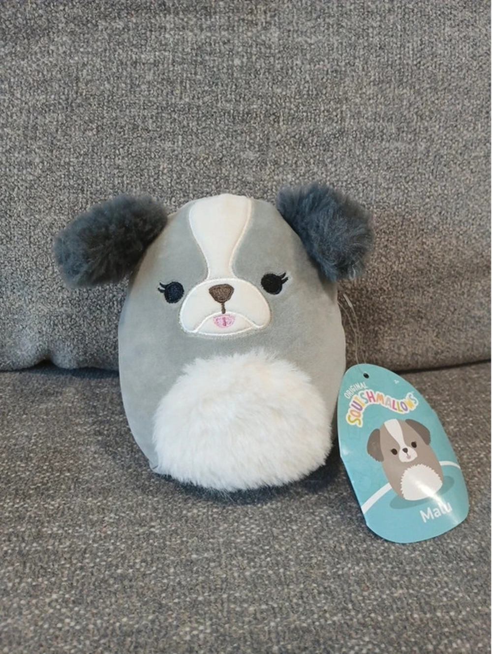 Squishmellow dog Malu